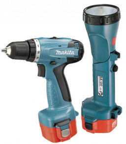 Аккумуляторная дрель-шуруповерт Makita 6271 DWPLE