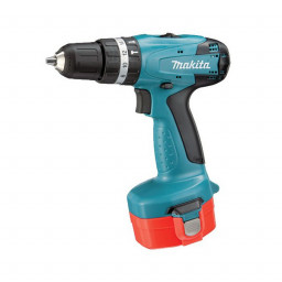 Аккумуляторная ударная дрель-шуруповерт Makita 8281 DWAE Аккумуляторная ударная дрель-шуруповерт Makita 8281 DWAE