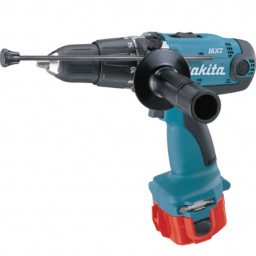 Аккумуляторная ударная дрель-шуруповерт Makita 8414 DWAE Аккумуляторная ударная дрель-шуруповерт Makita 8414 DWAE