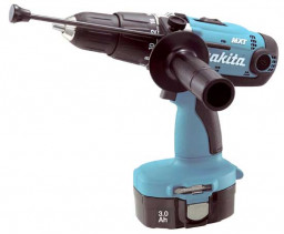 Аккумуляторная ударная дрель-шуруповерт Makita 8444 DWFE Аккумуляторная ударная дрель-шуруповерт Makita 8444 DWFE
