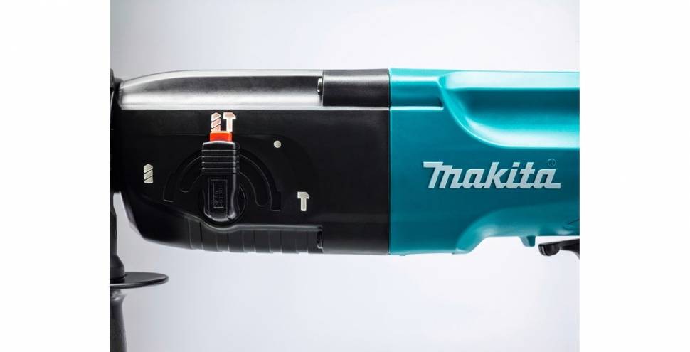 Перфоратор Makita HR2450, 780Вт, 2.7Дж, SDS-plus Перфоратор Makita HR2450, 780Вт, 2.7Дж, SDS-plus