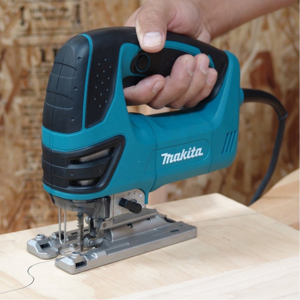 Электрический лобзик Makita 4350 FCT (4350FCT) Электрический лобзик Makita 4350 FCT (4350FCT)