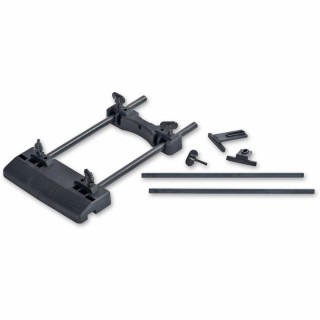 Адаптер Makita для крепления фрезеров к шине (194579-2) Адаптер Makita для крепления фрезеров к шине (194579-2)